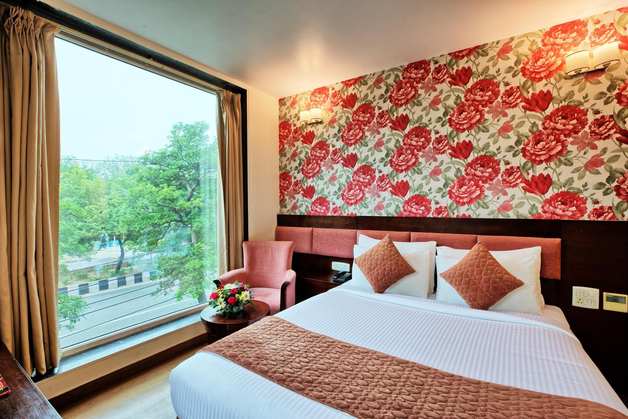 Rosemallow Hotel New Delhi Exterior photo
