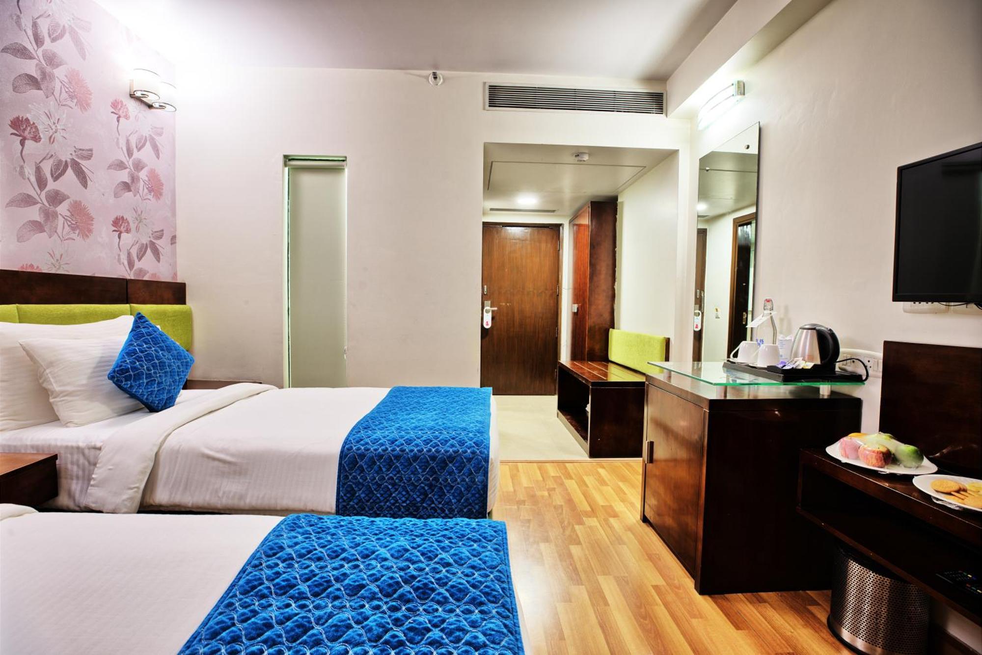 Rosemallow Hotel New Delhi Exterior photo