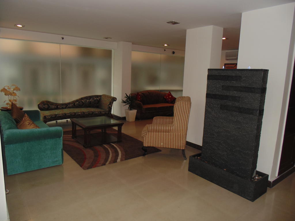 Rosemallow Hotel New Delhi Exterior photo