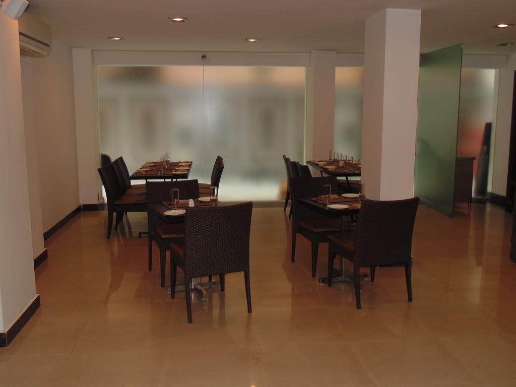 Rosemallow Hotel New Delhi Exterior photo